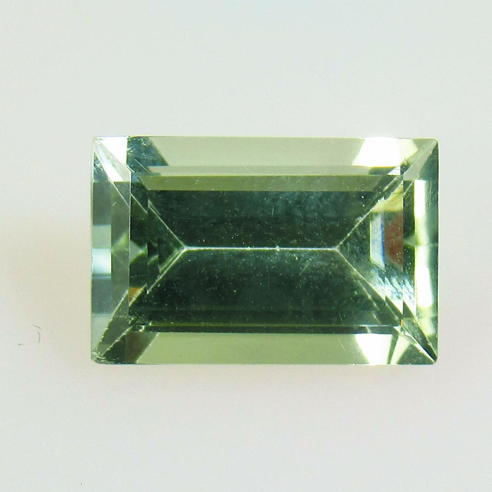 3.59 Ct Natural Green Amethyst Rectangle Cut (1 of 2)