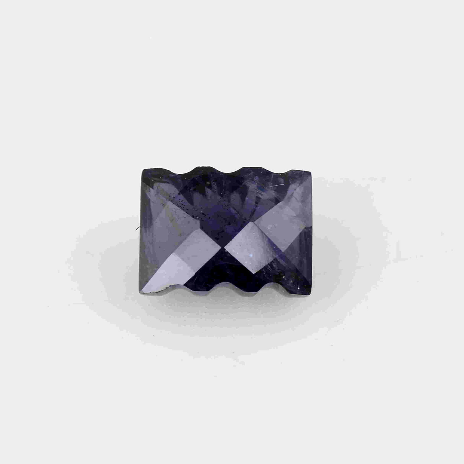 1.80 Carat Dark Blue Color Natural Octagon Iolite Loose: No Reserve! Title: 1.80 Carat Dark Blue Color Natural Octagon Iolite Loose Gemstone 1 Piece Brand: Gems Trading Center Gemstones: Iolite Carat Weights: 1.8 Size/Dimensions: 4H x 8L x 6W mm Shipping: D