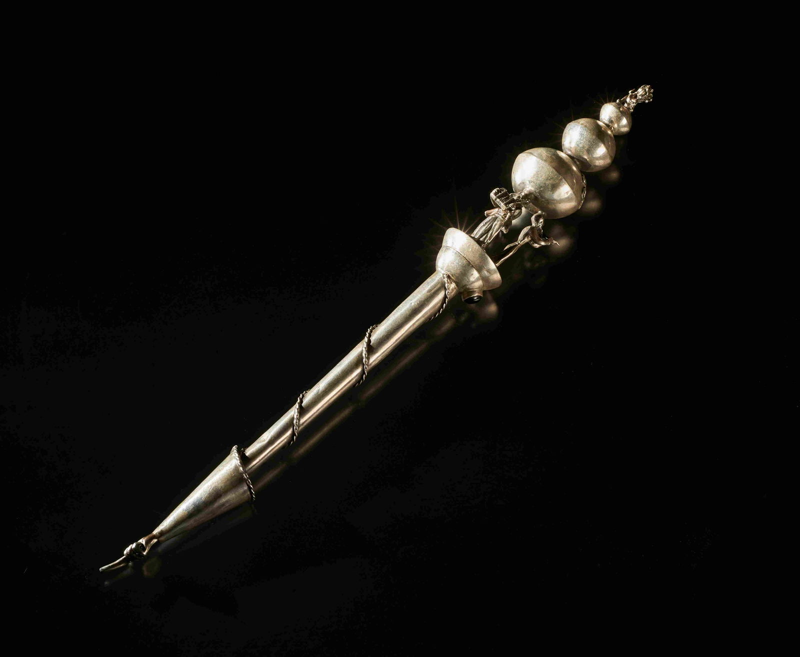 A possibly Russian silver Yad (Torah pointer) (1 of 6)