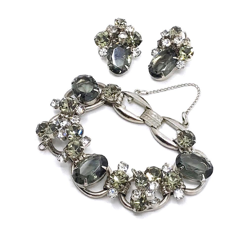 D&E Juliana Black Glass Stone Set (1 of 2)