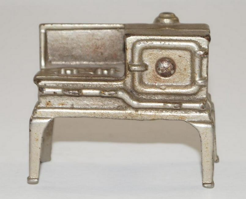 Antique Miniature Gas Stove Cast Iron Doll House (1 of 4)