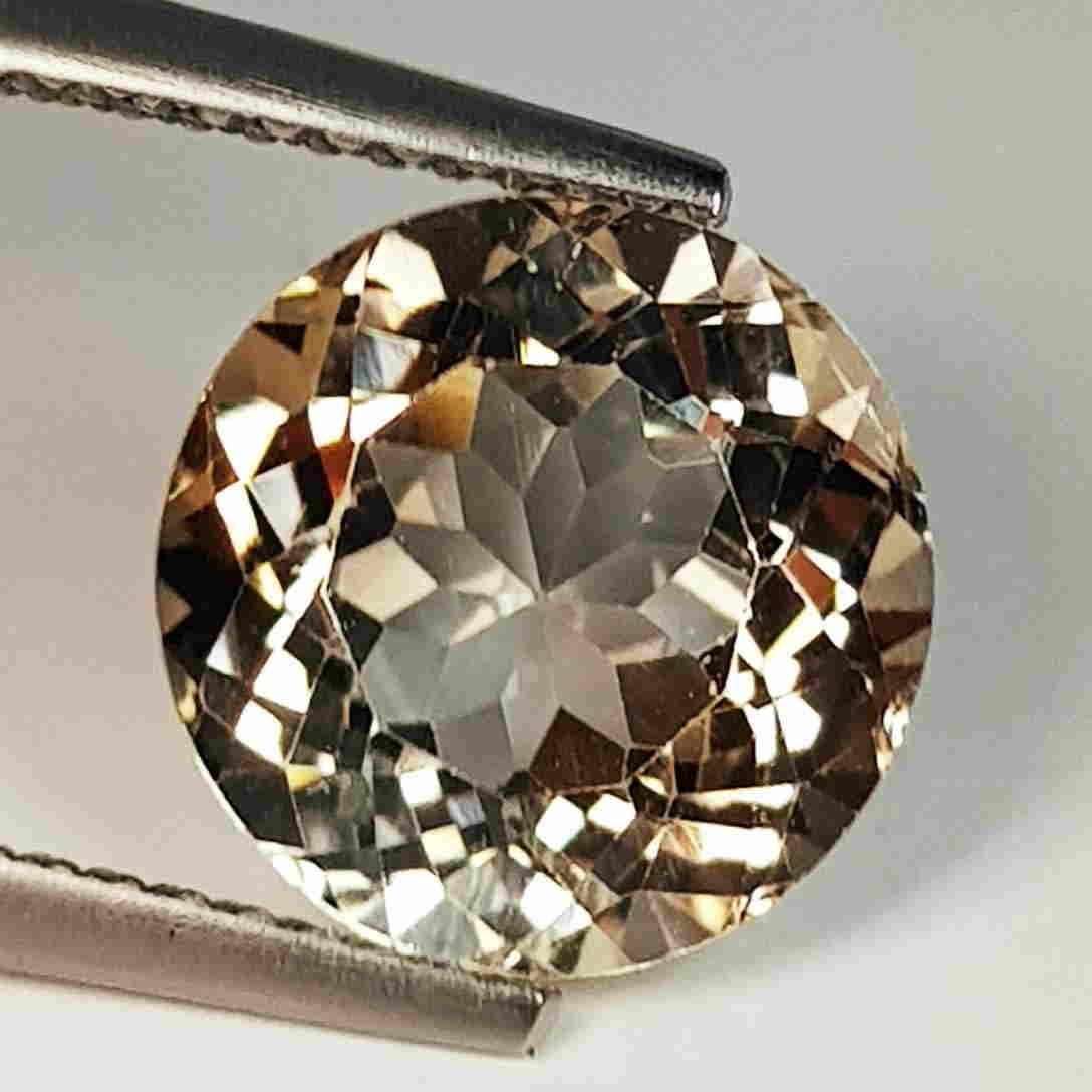 4.55 ct Natural Champagne Topaz Round Cut (1 of 5)