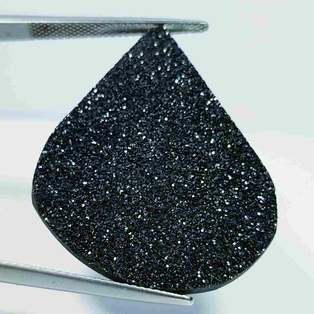 24.69 ct Natural Black Drucy (1 of 5)