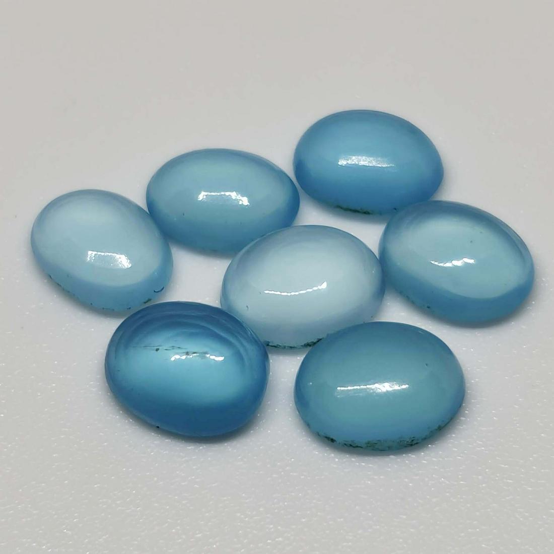 5.45 ct Natural Blue Chalcedony Lot: No Reserve! Gemstones: Chalcedony Carat Weights: 5.45 ct Size/Dimensions: 6.7 x 4.9 x 3 mm Origin : India Shipping: Domestic: Flat-rate of $7.00 to anywhere within the contiguous U.S. International: F