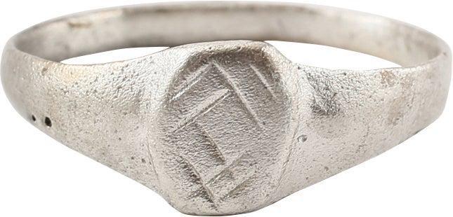 MEDIEVAL WOMAN'S FASHION RING C.1200-1400 AD, SIZE 9 (1 of 3)