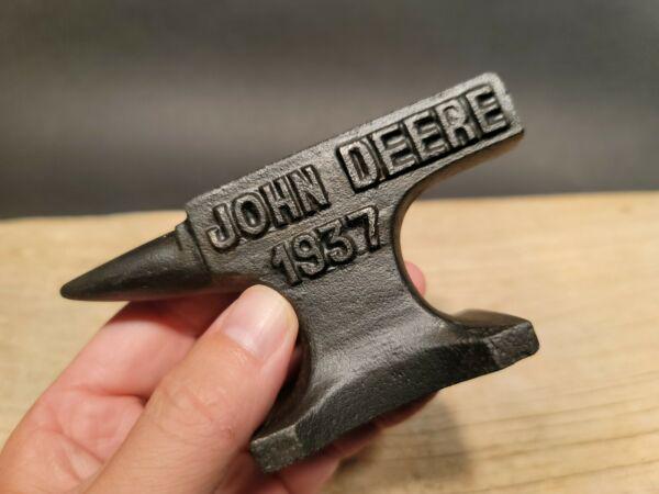 Cast Iron "John Deere" Miniature Anvil (1 of 12)