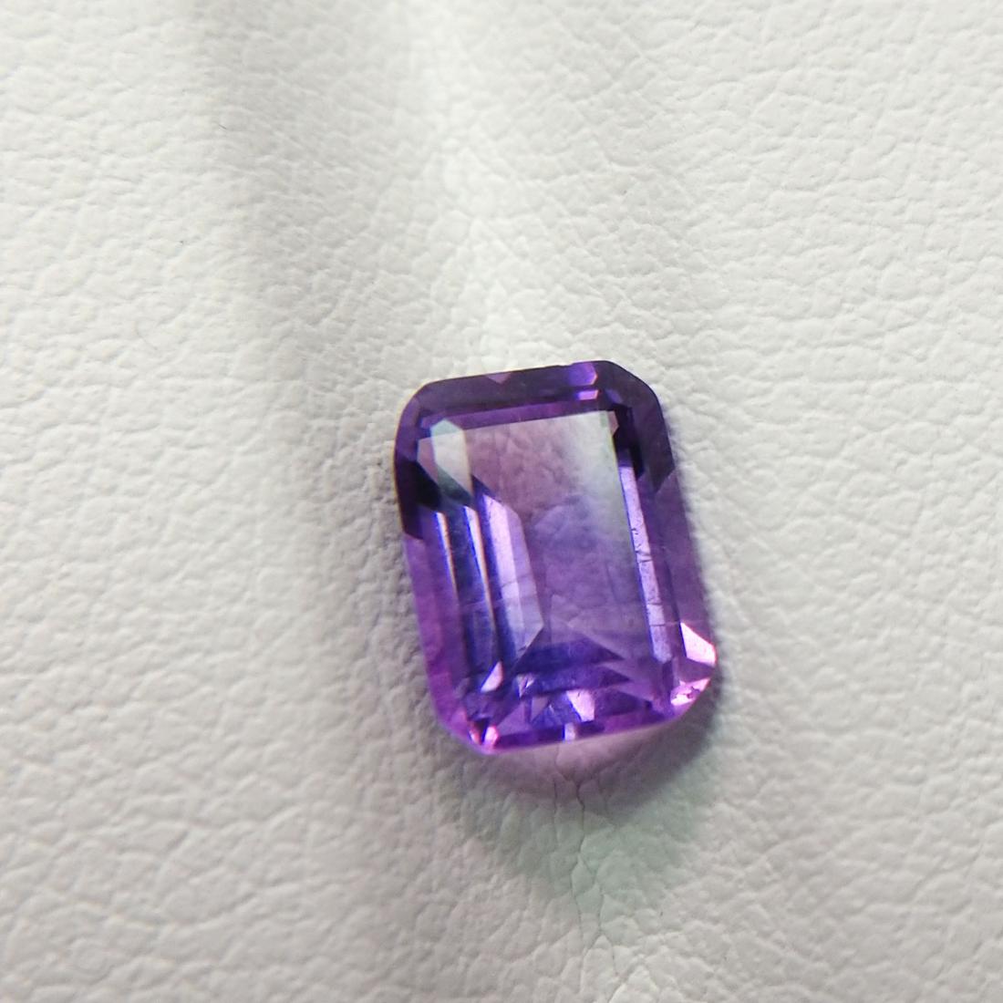Natural Emerald Cut 1.59 Carats Amethyst Loose Gemstone (1 of 9)
