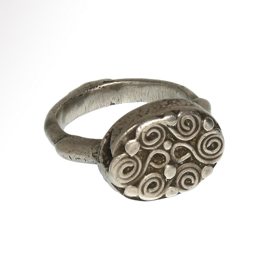 Viking Silver Ring with Spiral Patterns, c. 10th (1 of 6)