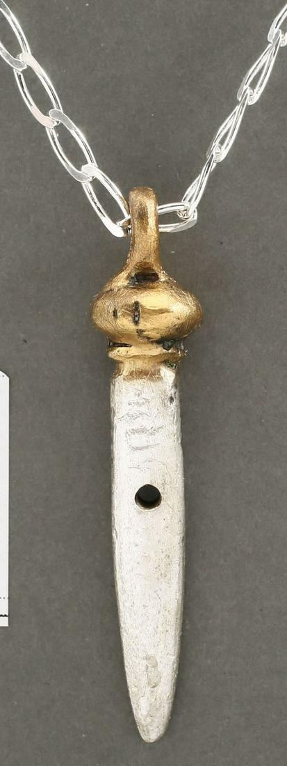 FINE ROMAN GLADIUS PENDANT NECKLACE, 1ST-3RD C. AD (1 of 3)