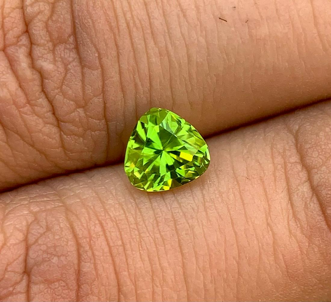 Peridot Cut Stone for Engagement Ring Eye Clean Genuine: Peridot is a semi-precious gemstone. It is also August Birthstone. This gemstone is an Eye Clean piece and has a very deep Apple green color. Peridots are hard stones and usually used in engagement ri