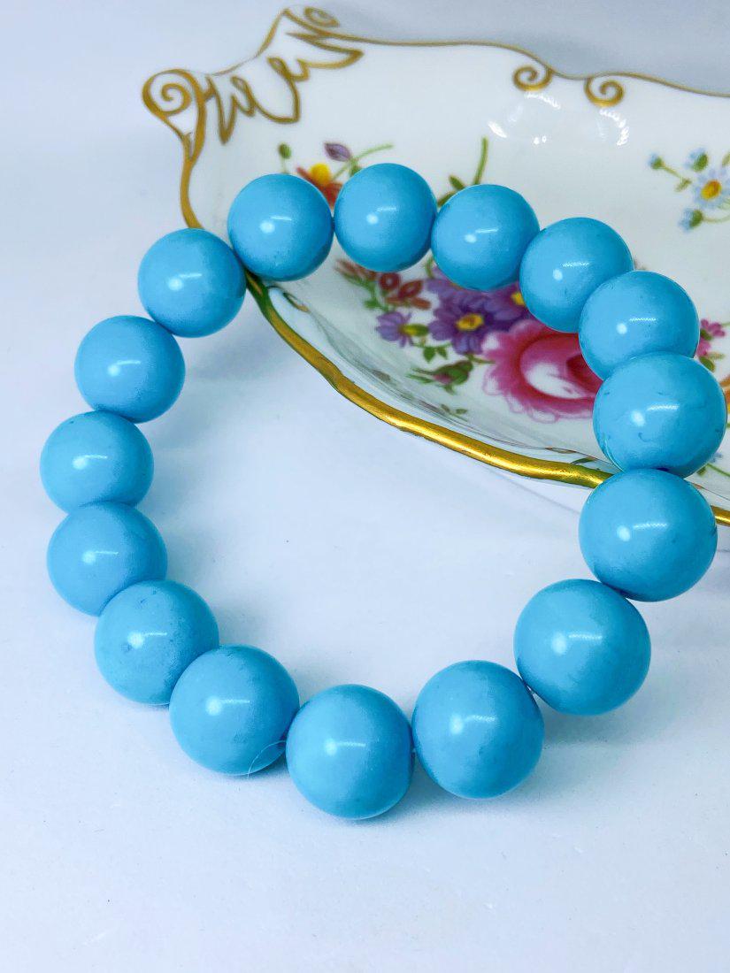 A String Of Turquoise Bead Bracelet (1 of 4)