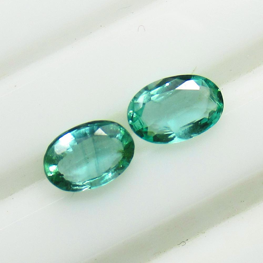 1.00 Ct Natural Zambian Emerald Oval Pair (1 of 2)