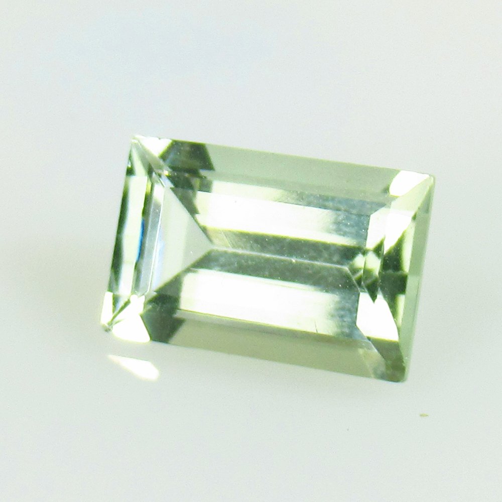 3.59 Ct Natural Green Amethyst Rectangle Cut (1 of 2)
