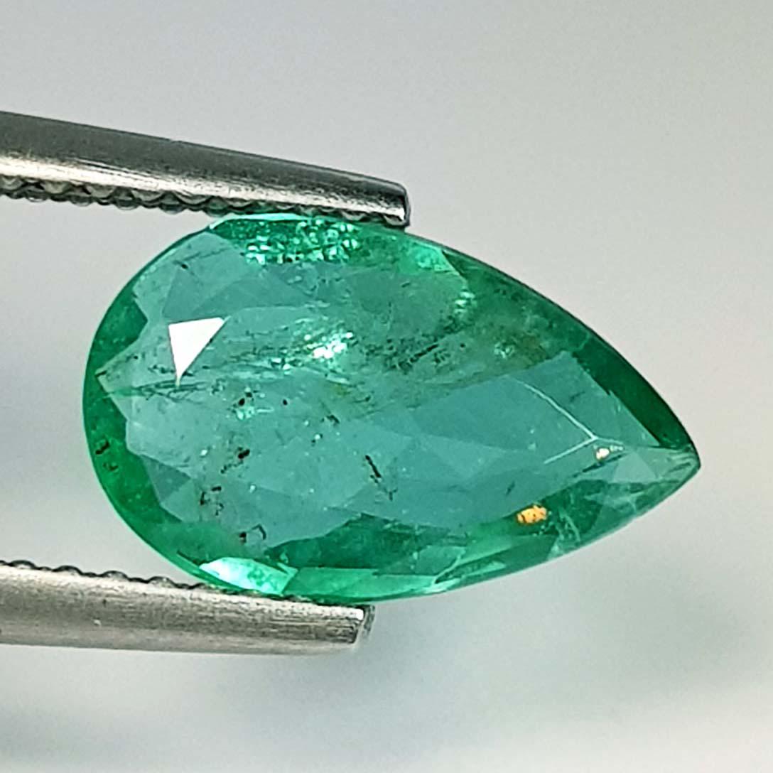 Natural Emerald Pear Cut 1.87 ct (1 of 5)
