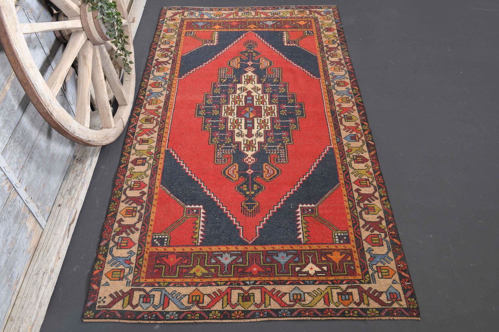 4.5x8.1 TURKISH Rug, Red Beige Orange Blue Area Rug,: Title: 4.5x8.1 TURKISH Rug, Red Beige Orange Blue Area Rug, Oushak ANTIQUE Handmade Small Rug, Bohemian Wool Rug, Oriental, Geometric, Carpet Rugs Date Period: 1960 - 1970 Origin: Turkey Dimension: Le