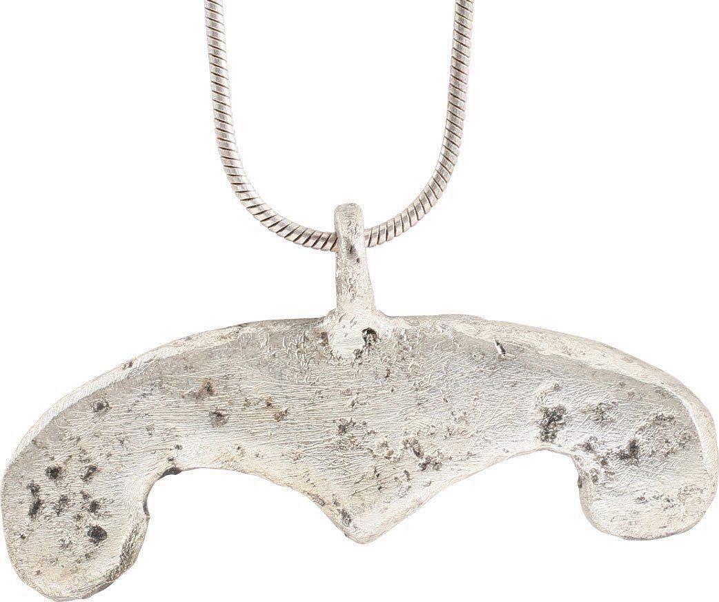 ANCIENT VIKING LUNAR PENDANT NECKLACE C.870-1050 AD (1 of 2)