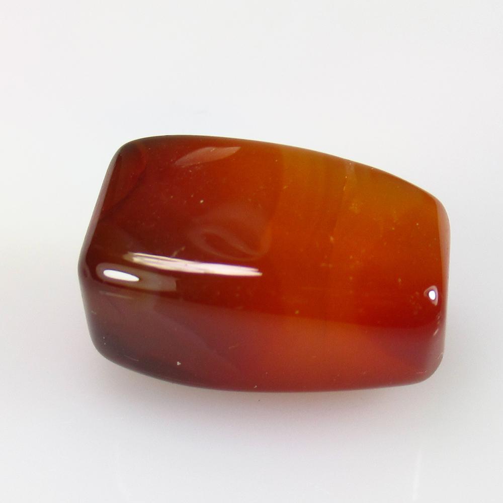 26.38 Ct Natural Orange Carnelian Rectangle Cab: No Reserve! Title: 26.38 Ct Natural Orange Carnelian Rectangle Cab Stone Clarity: Semi-Transparent Gemstone: Natural Carnelian Carat Weights: 26.38 Size/Dimensions: 20.20 x 12.50 x 11.50 mm Additional
