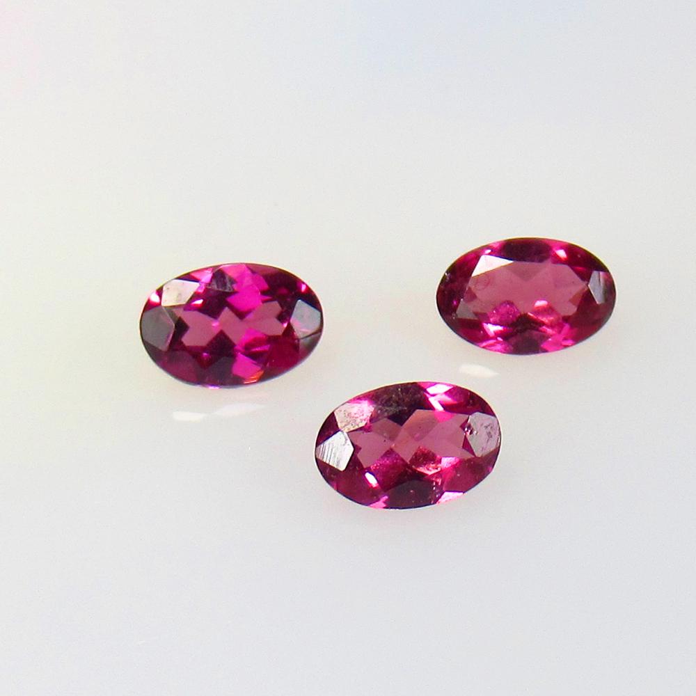 1.51 Ctw Natural Rhodolite Garnet Oval Set (1 of 2)