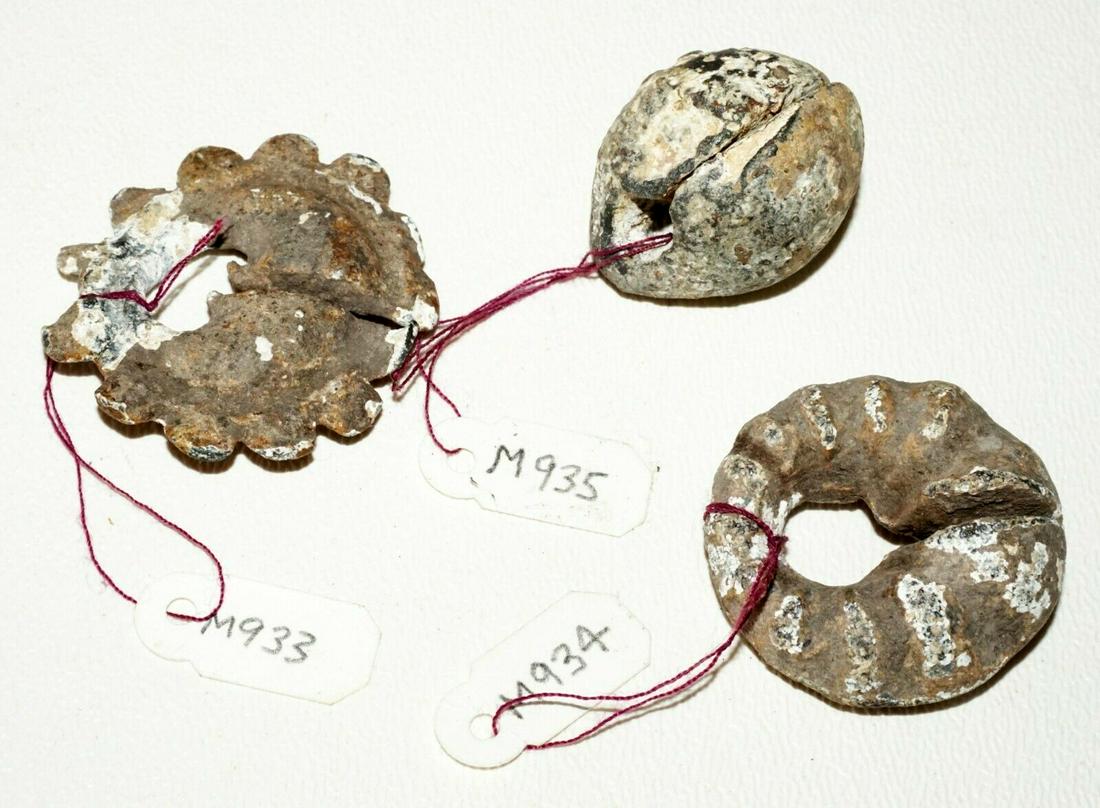 3Pc Prehistoric Thai Supanburi Slit Earrings (Mil) 229: Item: Up for sale from a recent well known collectors estate in Honolulu Hawaii this 3x piece Prehistoric Thai Ban Supanburi area, excavated molded lead slit earrings. Ban Chiang, in northeast Thailan