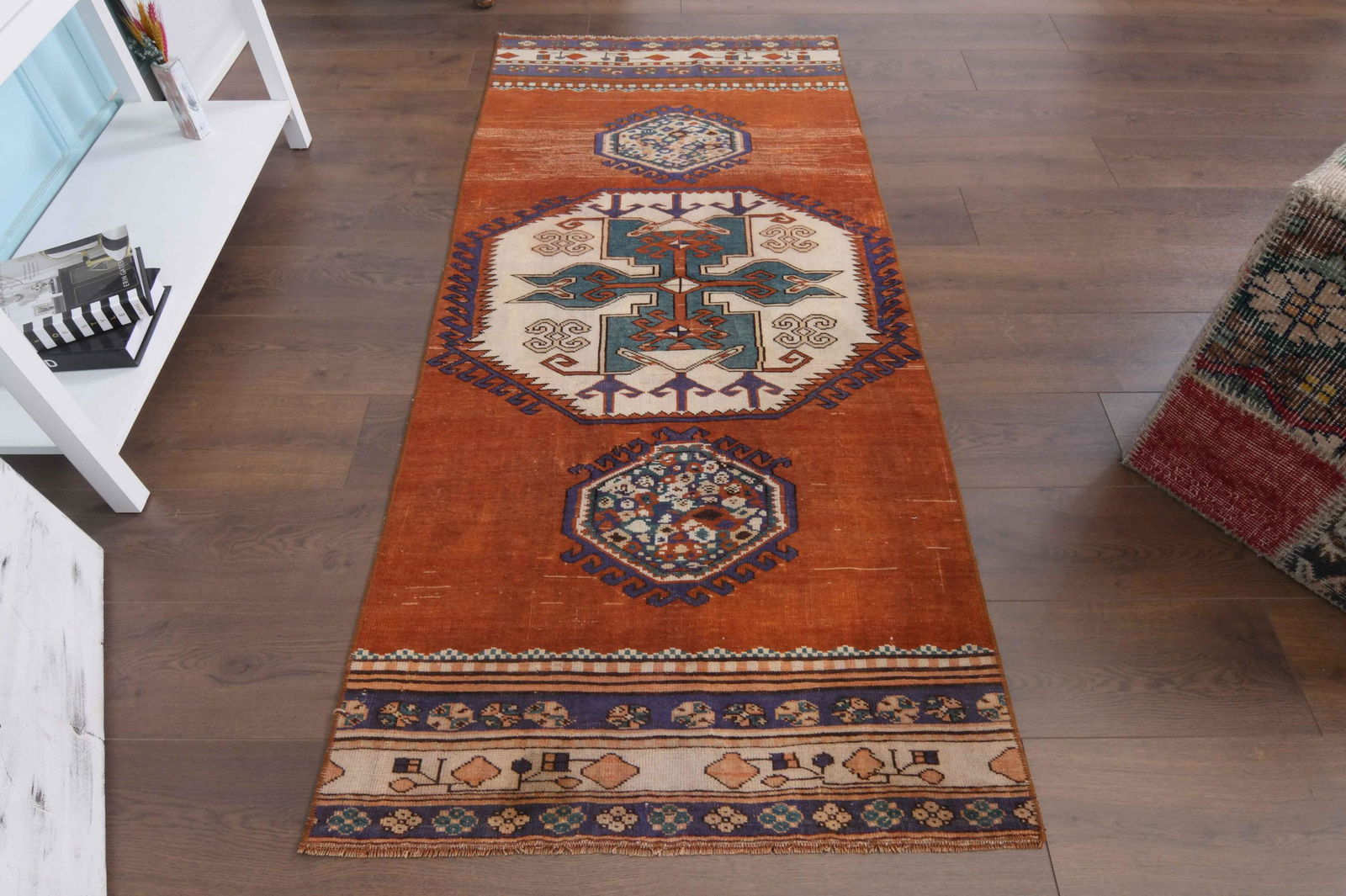 2'8x6'2 ft, RED RUNNER RUG, Turkish Runner Rug, Vintage: Title: 2'8x6'2 ft, RED RUNNER RUG, Turkish Runner Rug, Vintage Rug, Runner 3x6, Living Room Rug, Home Decor, Spring Rug, Interior Designer, Etsy x6 Date Period: 1960 - 1970 Origin: Turkey Dimension: L