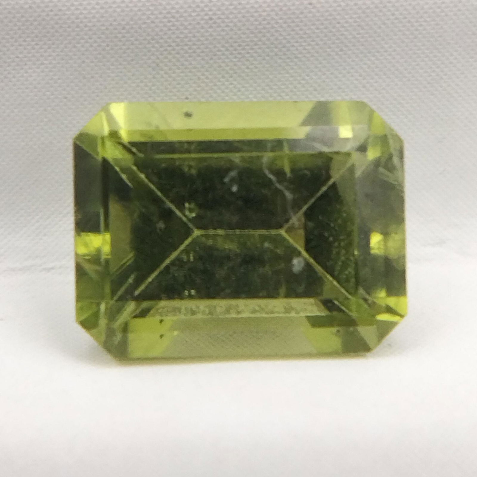 Natural Emerald Cut 1.75 Carats Olivine Loose Gemstone (1 of 6)