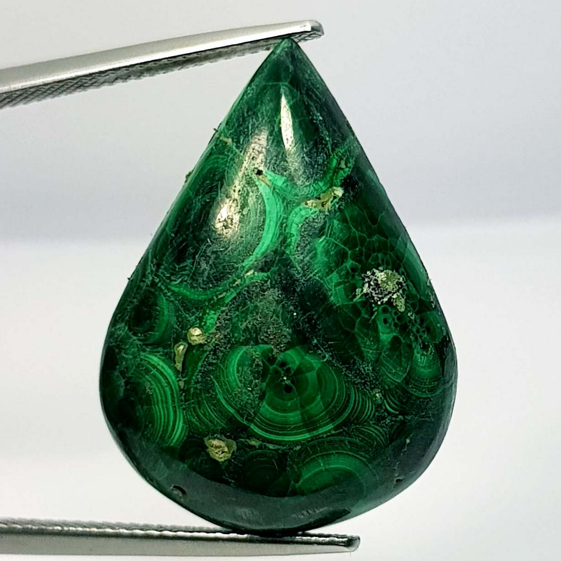 36.54 ct Natural Malachite: No Reserve! Title: 36.54 ct Natural Malachite Color/Clarity: Opaque Gemstones: Loosegemstone Carat Weights: 36.54 Size/Dimensions: 27.40 x 20.00 x 7.30 Additional Information: Pear - USA/Egypt Shippin