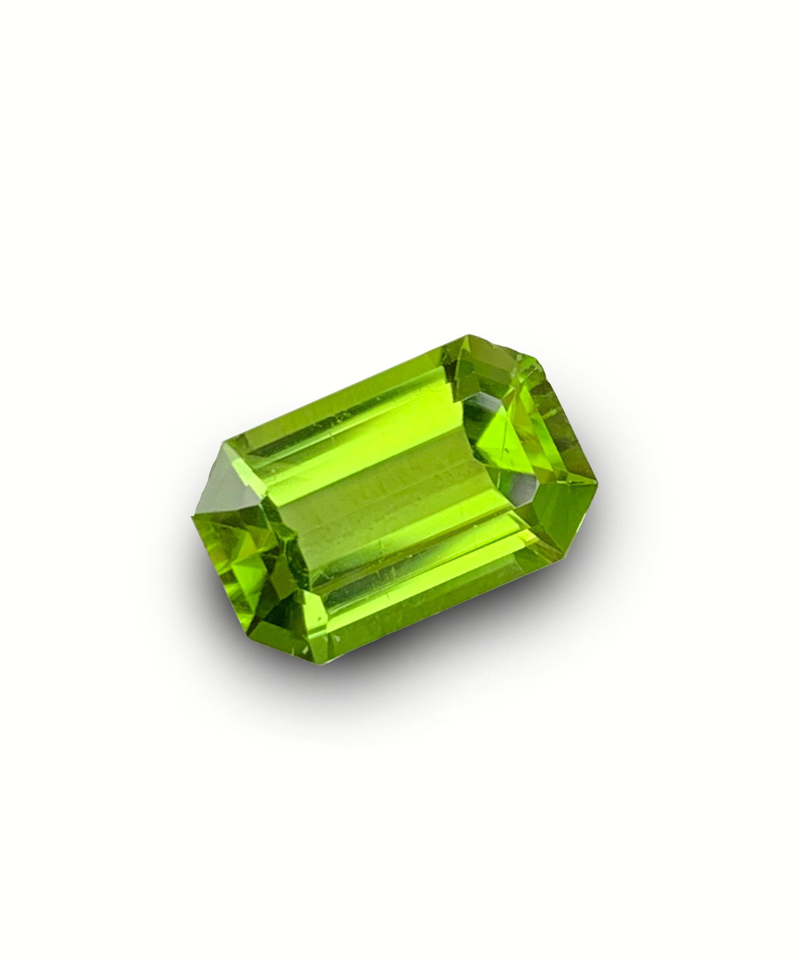 Natural Peridot Gemstone Green Color Eye Clean Clarity (1 of 4)
