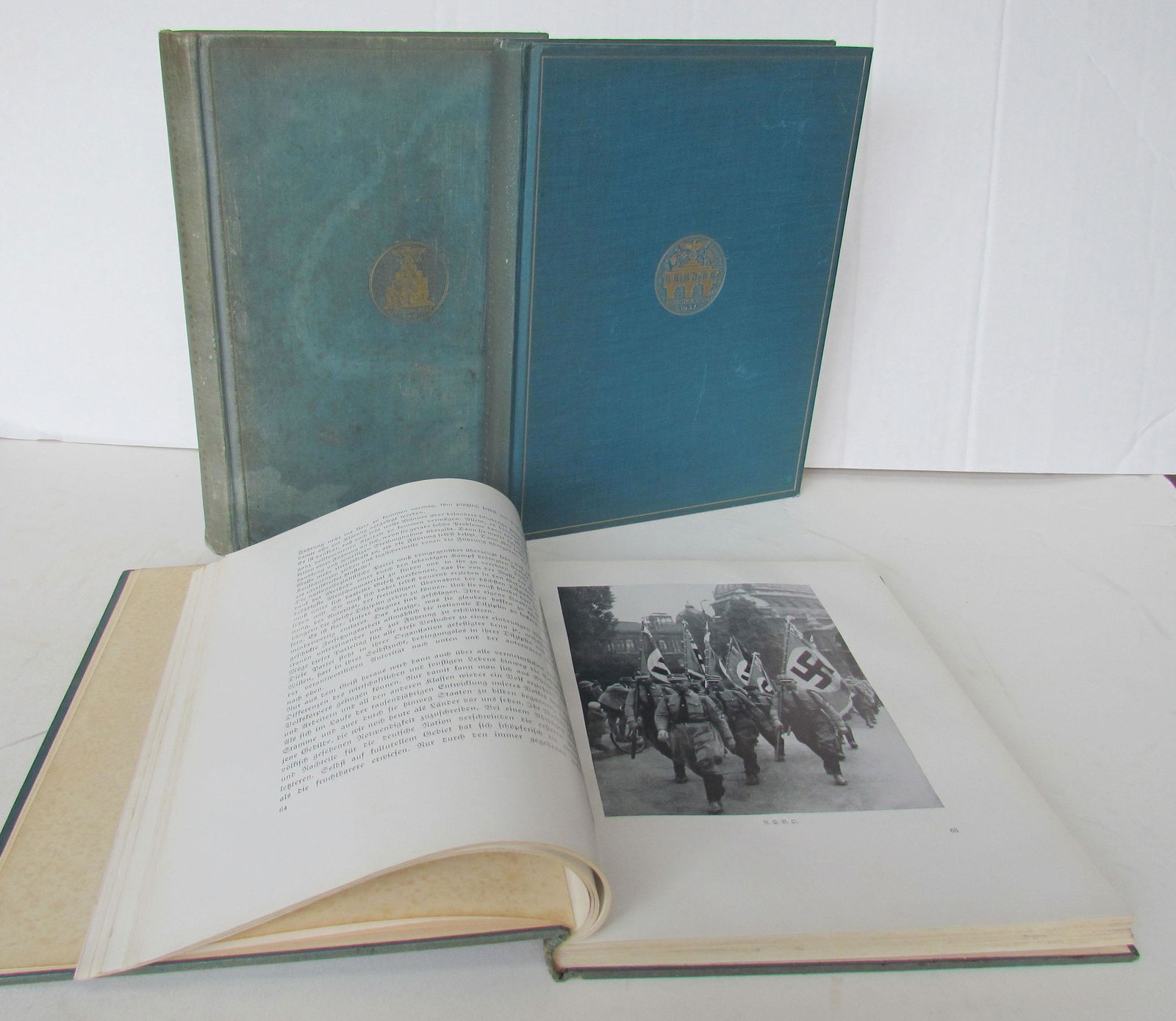 GERMAN WWII lot of 3 PHOTO ILLUSTRATED PROPAGANDA BOOKS (1 of 19)