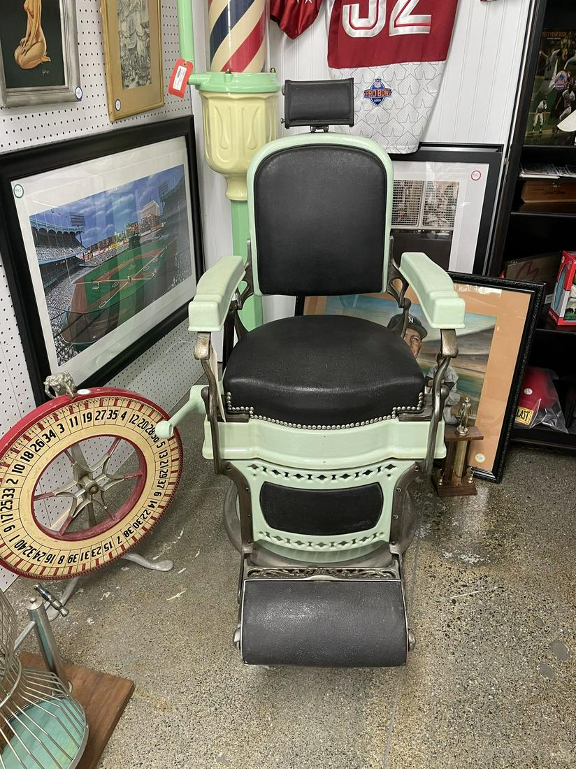 Vintage Koken Barber Chair (1 of 8)