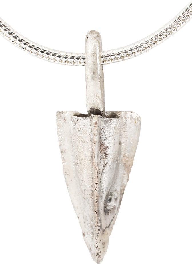 ROMAN ARROWHEAD PENDANT 1st BC-2nd AD (1 of 2)