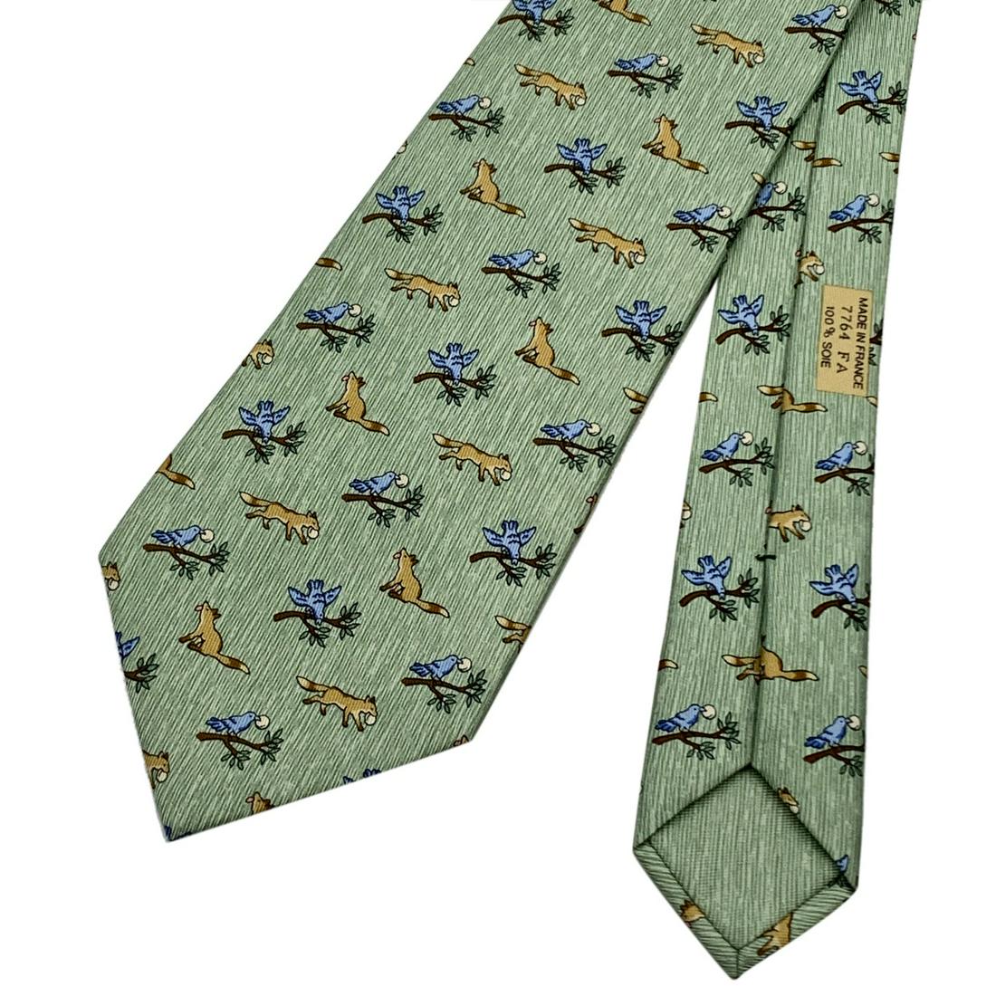 Hermes Paris Green Silk Fox and Stork Fable Print Neck (1 of 4)