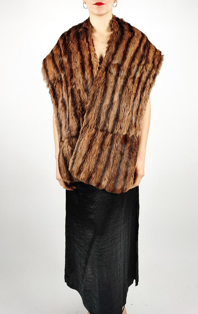 BROWN RABBIT CAPE / STOLE - US 20 - EU XL (1 of 5)