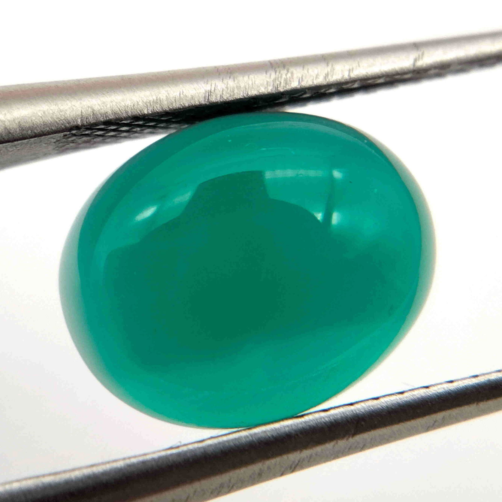 Agate, 2.81 Cts Natural Green Color & Oval Cut (1 of 9)