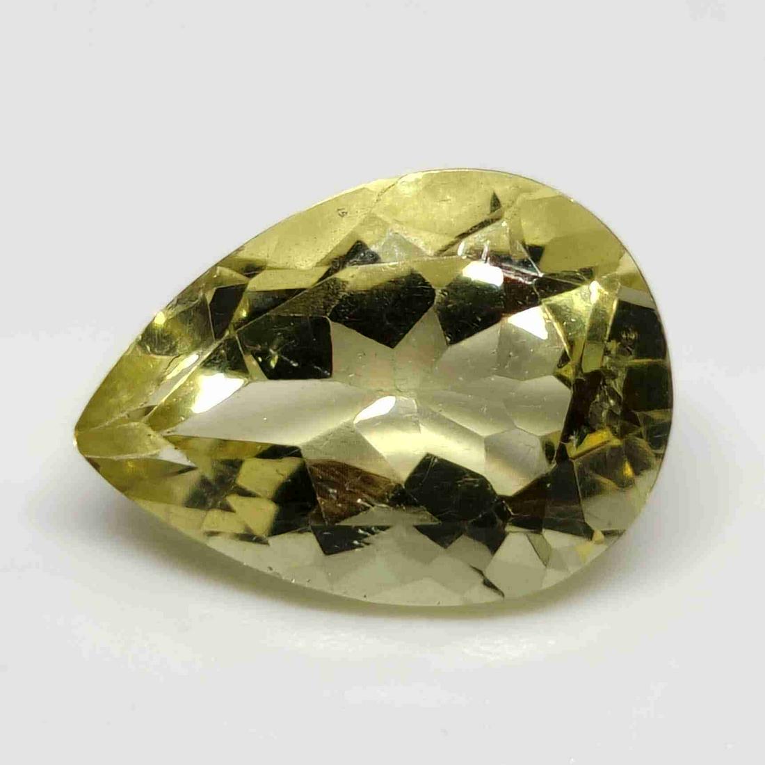 4.50 ct Natural Green Lemon Quartz: No Reserve! Title: 4.50 ct Natural Green Lemon Quartz Description: Gemstones: Natural Lemon Quartz Carat Weights: 4.50 ct Size/Dimensions: 13 x 10 x 6.5 mm Materials & Techniques: Quartz Weight Unit: 