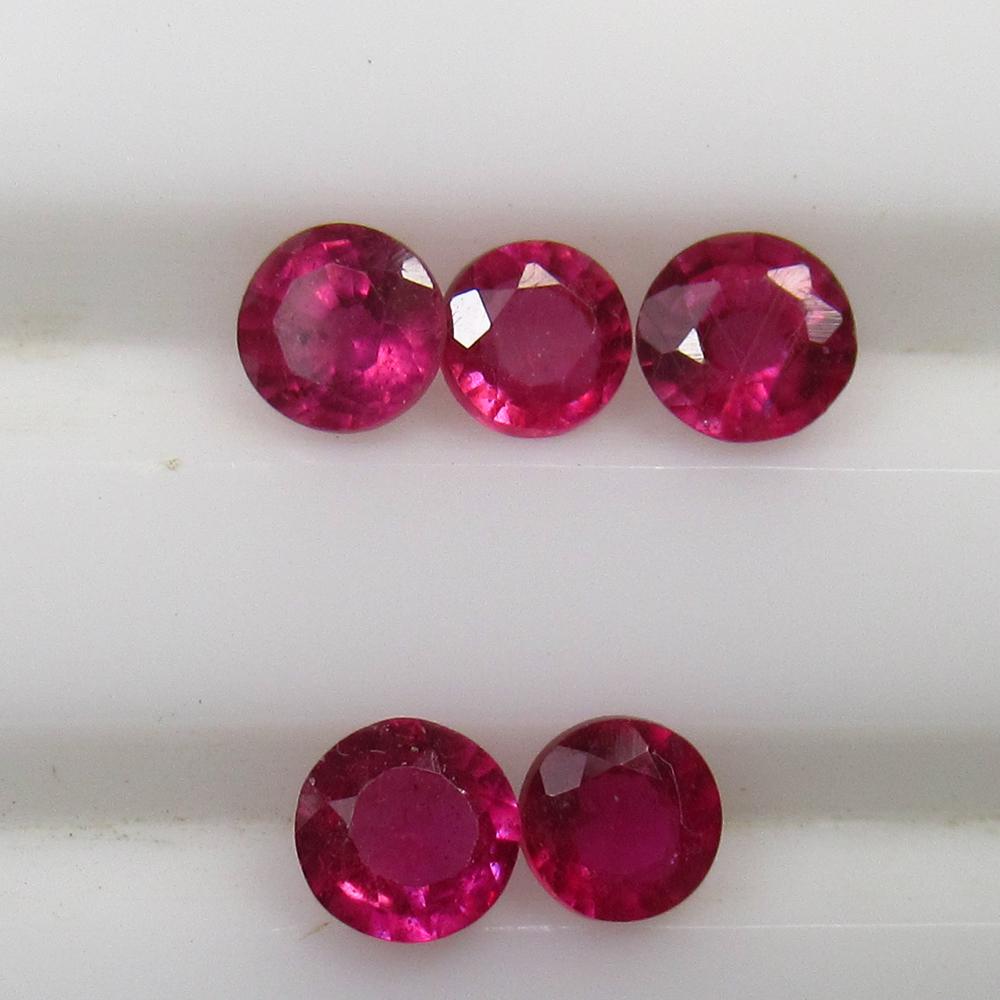 1.26 Ctw Natural 5 Mozambique Red Ruby Jewellery Set (1 of 2)