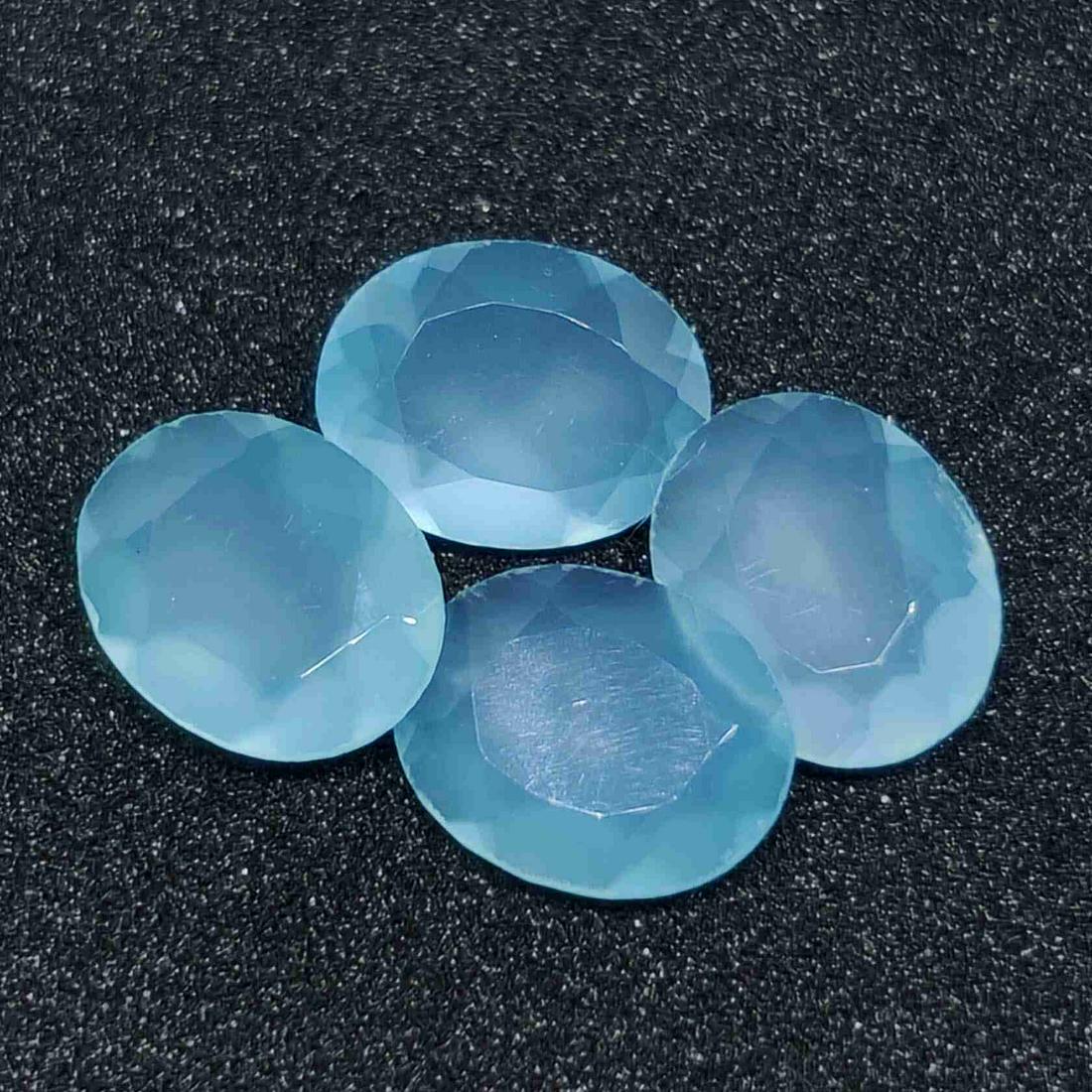 4.40 ct Natural Blue Chalcedony Faceted Lot: No Reserve! Title: 4.40 ct Natural Blue Chalcedony Faceted Lot Description: Gemstones: Chalcedony Carat Weights: 4.40 ct Size/Dimensions: 9 X 7 mm Materials & Techniques: Chalcedony Weight Unit: Ct Qu