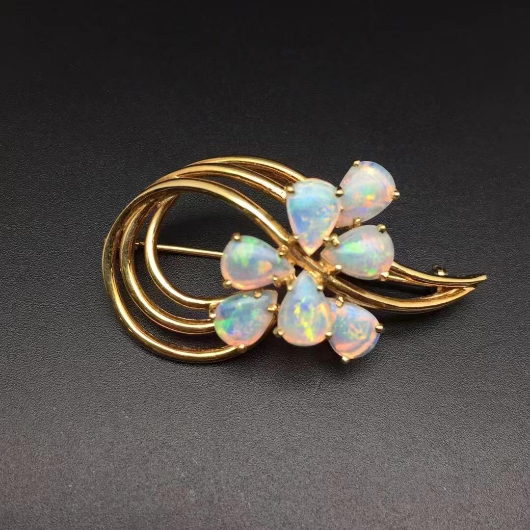 British Antique 18K Gold Opal Brooch: Title: British Antique 18K Gold Opal Brooch Materials: 18K Gold Additional Information: The antique 18 k gold pearl brooches750 jinbiaoWeight: 7.6 gAppearance in good condition, exquisite craft, wear