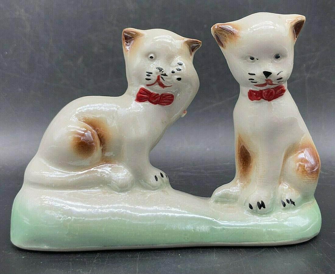 Vintage Ceramic Pair of Cats in Bowties Figurine Brazil (1 of 8)