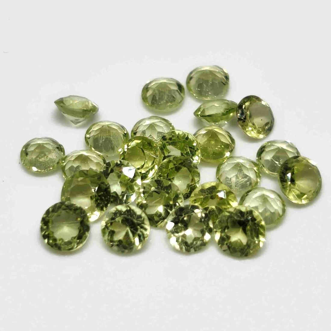 3.30 ct Natural Peridot Lot: No Reserve! Gemstones: Peridot Carat Weights: 3.30 ct Size/Dimensions: 3 X 3 mm Origin : Pakistan Shipping: Domestic: Flat-rate of $7.00 to anywhere within the contiguous U.S. International: Foreign s