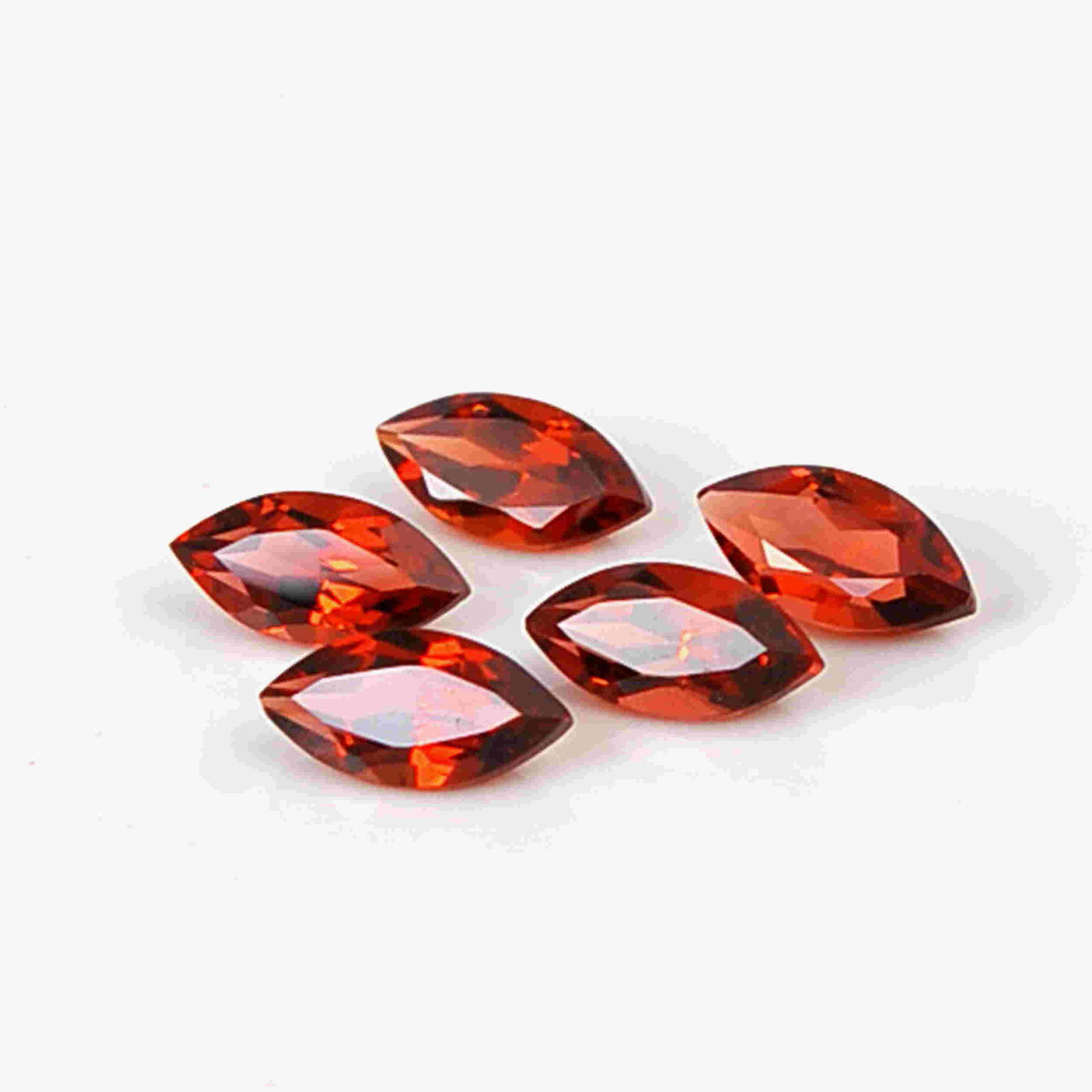 0.94 Carat Red Color Natural Marquise Garnet Loose: No Reserve! Title: 0.94 Carat Red Color Natural Marquise Garnet Loose Gemstone 5 Pieces Additional Information: Specification of Gemstone Name : Garnet Color : Red Total Weight : 0.94 Shape : Marquise