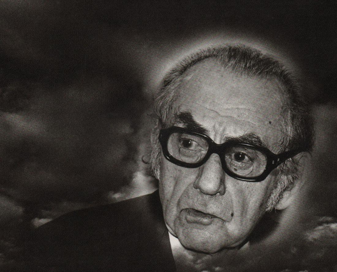 PEPE DINIZ - Man Ray: Artist: PEPE DINIZ Print Title: Man Ray Printing Date: 1970s Medium: Authentic Vintage Sheet-fed photogravure Printed in: the UK Image Size approx: 5.5 x 7” Reserve: $25.00 Shipping: Domestic: