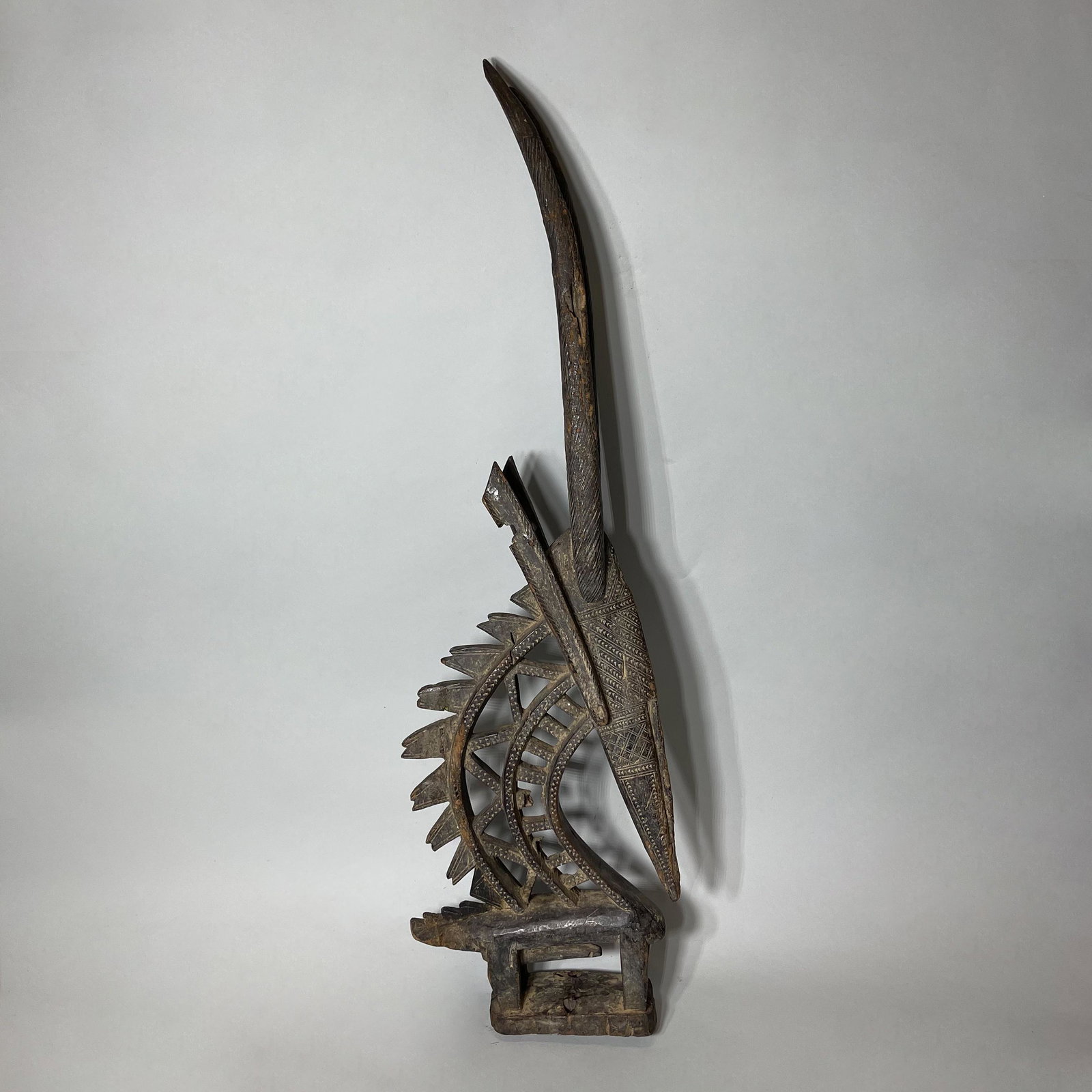 Tchiwara: Title: Tchiwara Date/Period: 18th Century Dimension: 36in x 10in x 3in Origin: Mali, Africa Reserve: $300.00 Shipping: Domestic: Flat-rate of $50.00 to anywhere within the contiguous U.S. Internationa