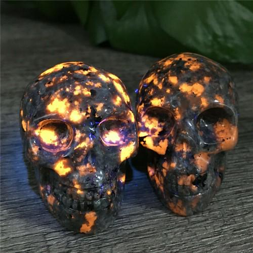 1pc Natural Flame Stone Skull Quartz Crystal Skull Carved Decor Figurines Reiki (1 of 9)