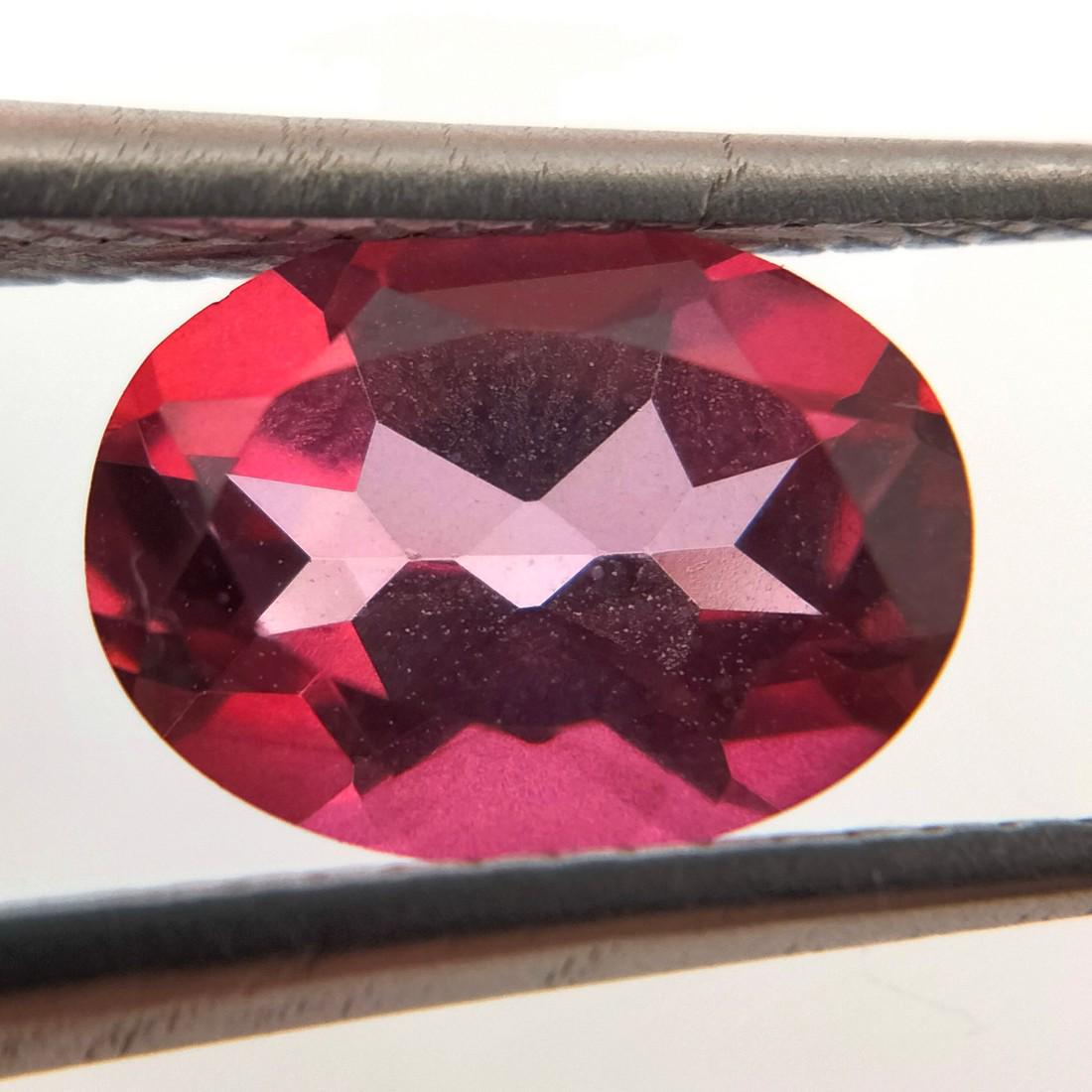 Natural Oval Cut 1.43 Carats Pink Topaz Loose Gemstone (1 of 8)
