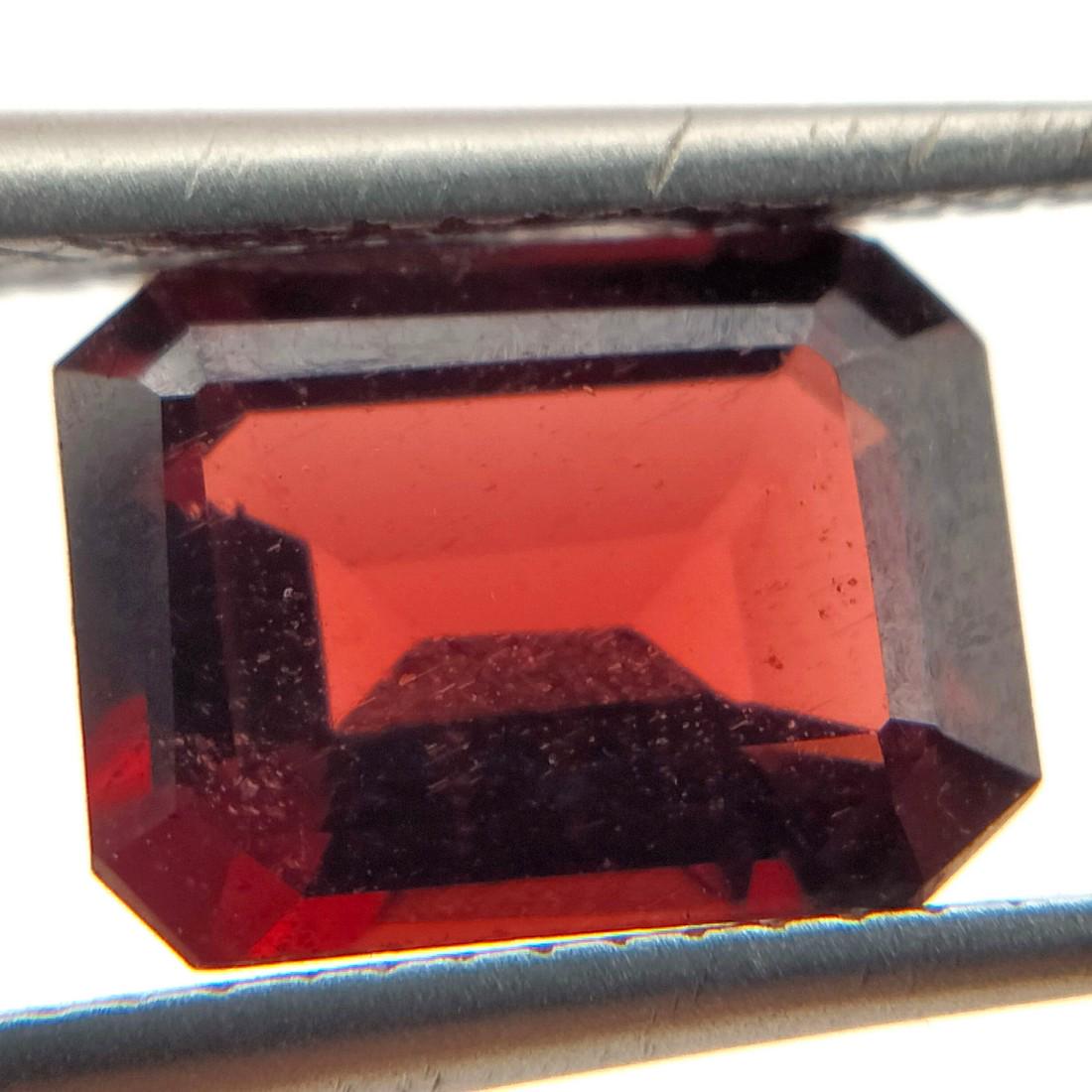 Natural Emerald Cut 1.63 Carats Garnet Loose Gemstone (1 of 9)