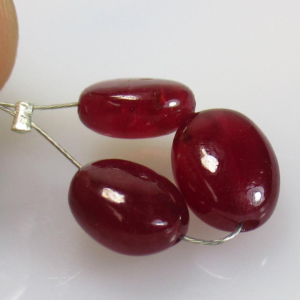 9.35 Ctw Natural 3 Red Ruby Dumble Beads (1 of 2)