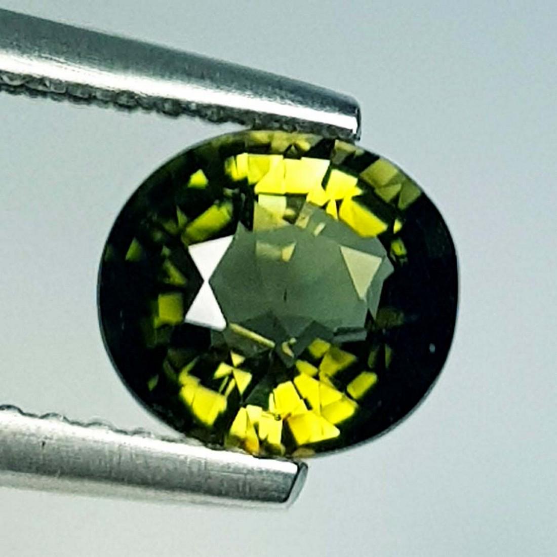 1.13 ct Natural Tourmaline Oval Cut (1 of 5)