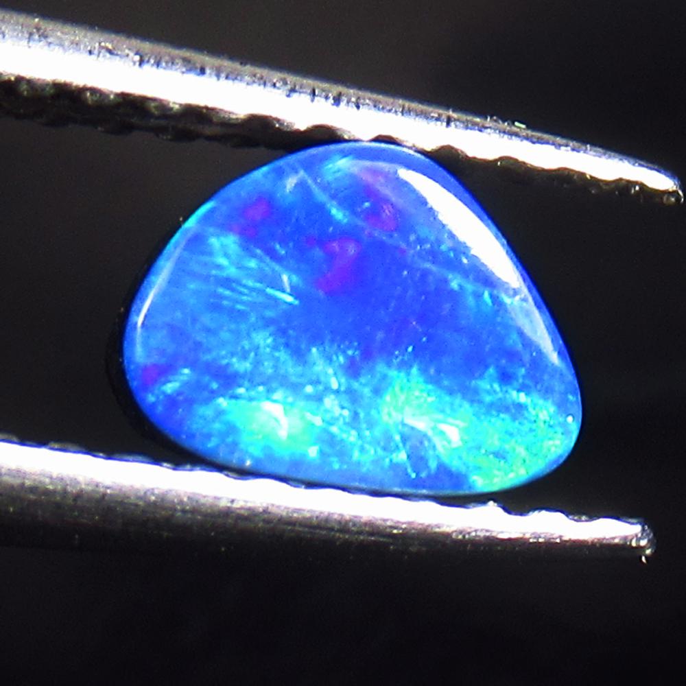 0.74 Ctw Natural Australian Doublet Opal Pear Cabochon: No Reserve! Title: 0.74 Ctw Natural Australian Doublet Opal Pear Cabochon Stone Clarity: Opaque Gemstones: Australian Opal Carat Weights: 0.74 Size/Dimensions: 6.10 x 4.50 x 3.10 mm Additional Informa