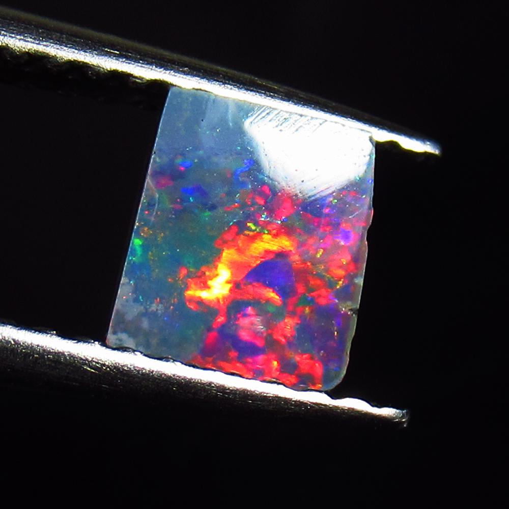 0.62 Ctw Natural Australian Doublet Opal Rectangle Cabochon: No Reserve! Title: 0.62 Ctw Natural Australian Doublet Opal Rectangle Cabochon Stone Clarity: Opaque Gemstones: Australian Opal Carat Weights: 0.62 Size/Dimensions: 5.50 x 4.80 x 2.70 mm Additional In