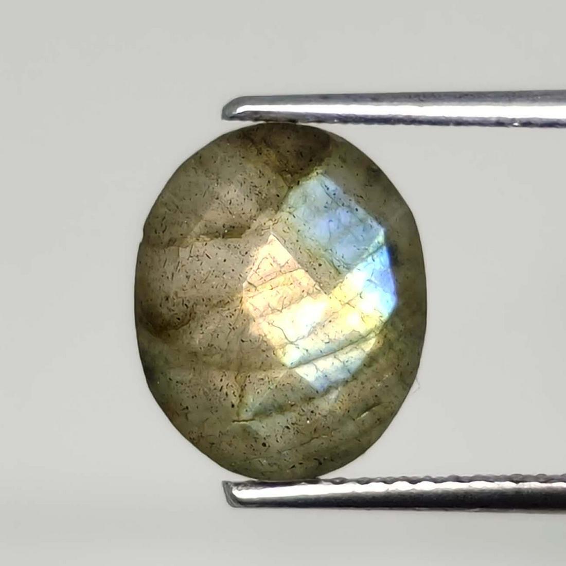 3.80 ct Natural Faceted Labradorite: No Reserve! Gemstones: Labradorite Carat Weights: 3.80 ct Size/Dimensions:11 X 9 mm Origin : Labrador Shipping: Domestic: Flat-rate of $7.00 to anywhere within the contiguous U.S. International: Forei